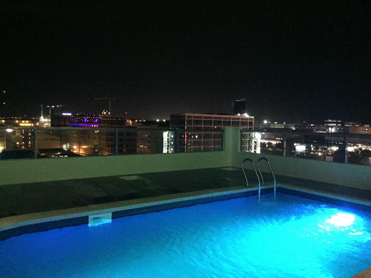 Dalian Peak Hotel Angeles Εξωτερικό φωτογραφία
